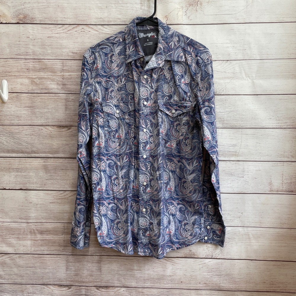EXCELLENT CONDITION WRANGLER 20X WESTERN SHIRT IN BLUE PAISLEY